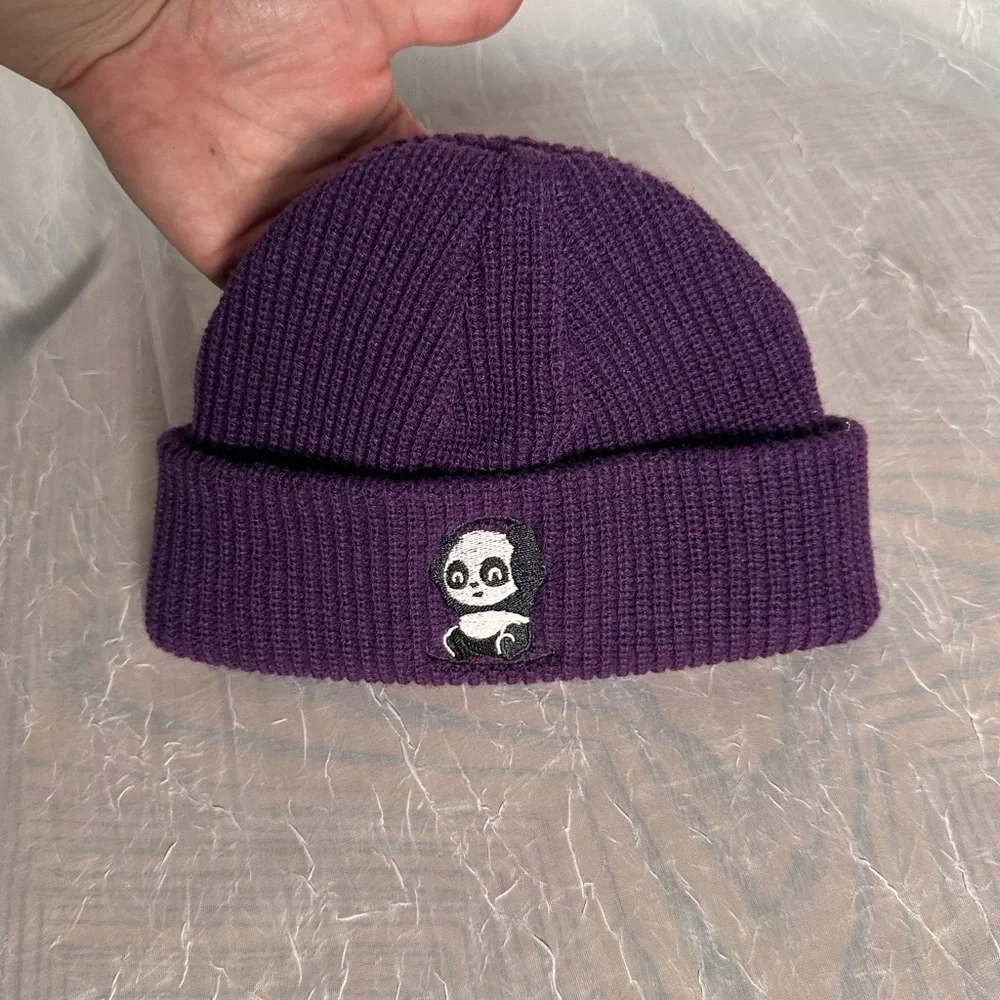 3/$20 💥 Kids‎ Panda Patch Purple Beanie Hat NWOT